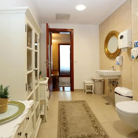 Aparthotel Integra