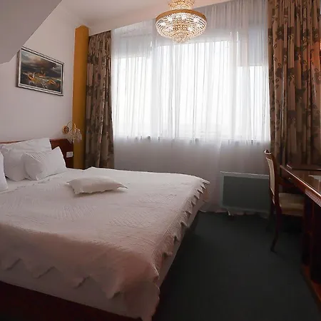 Integra Aparthotel