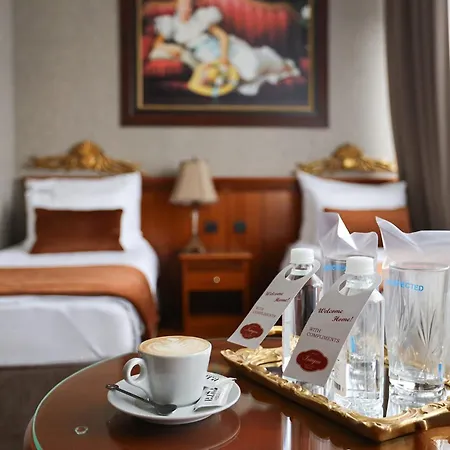 Aparthotel Integra