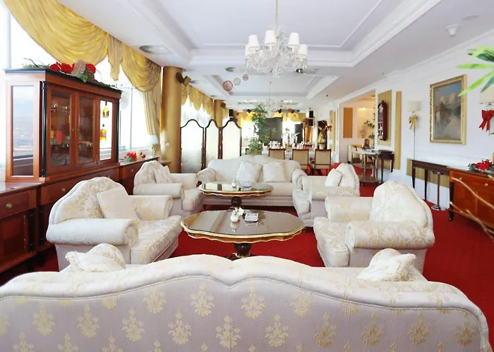 Aparthotel Integra *