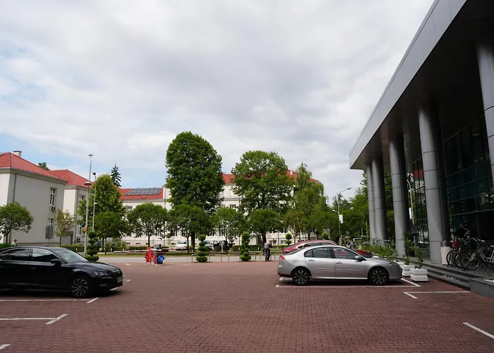 Integra Aparthotel *