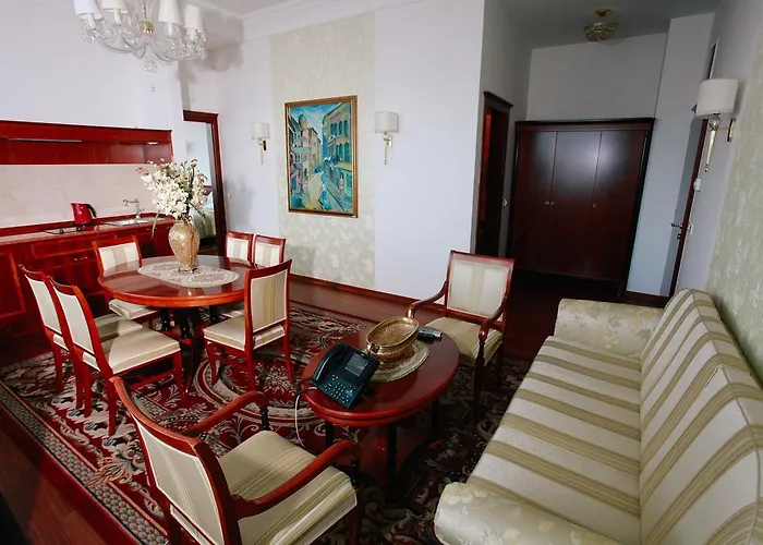 Aparthotel Integra *